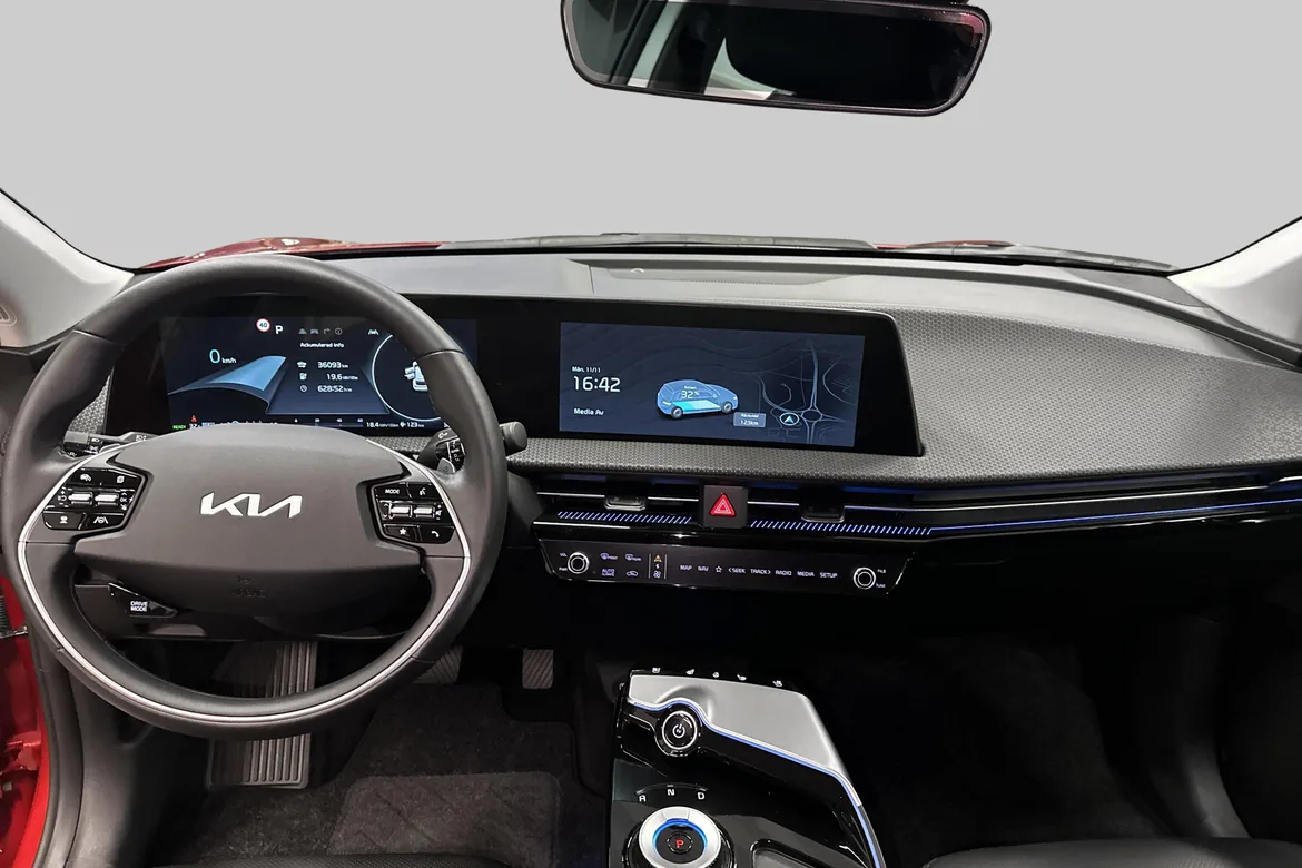 picture of a car