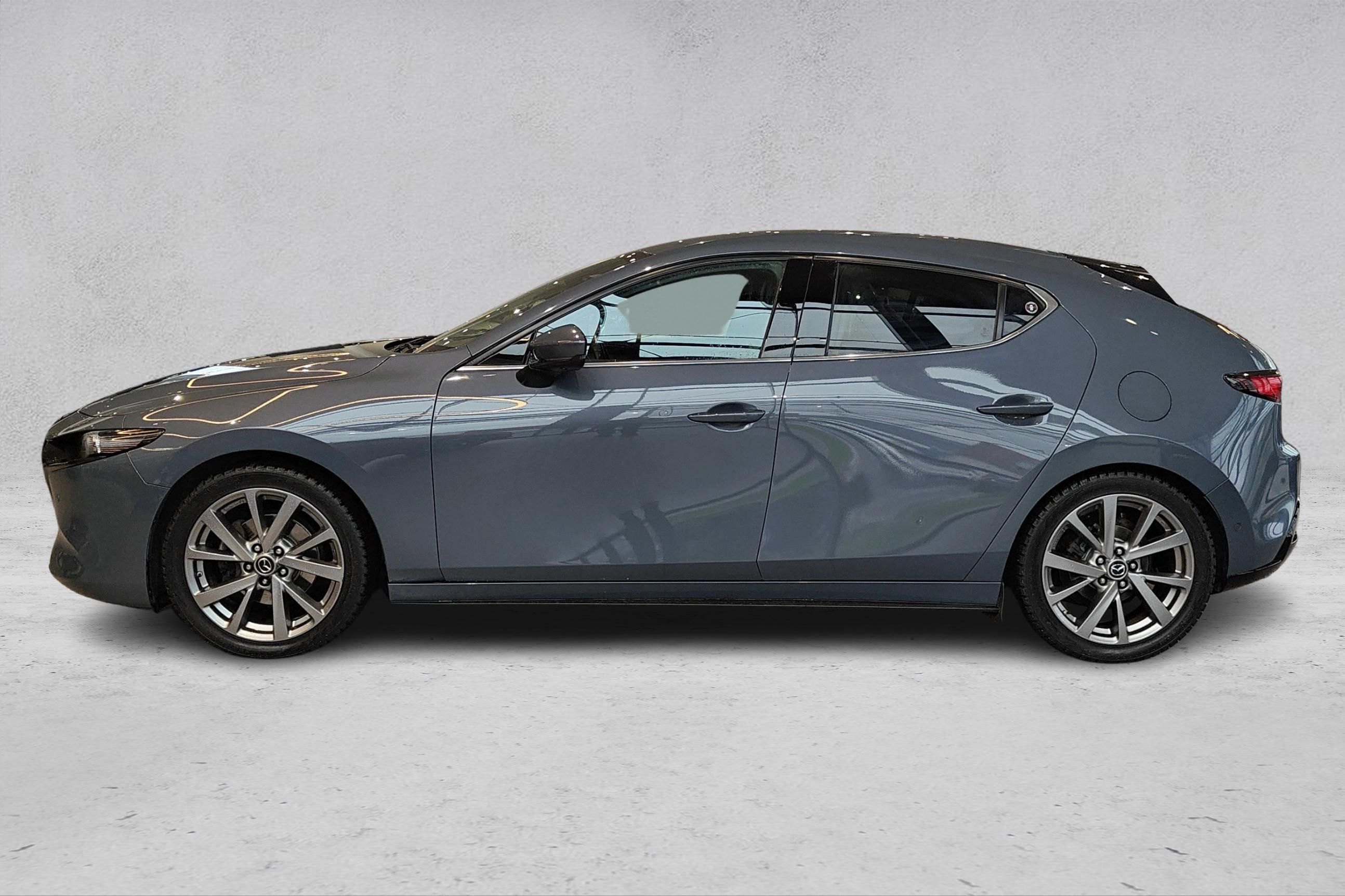 Thumnail bilde 1 av Mazda 3 Hatchback