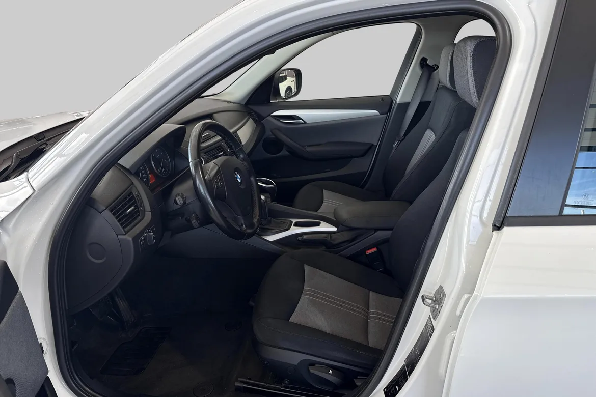 picture of a car