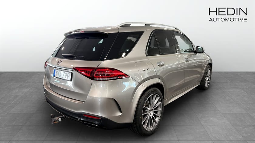 Bild 3 av Mercedes-Benz GLE 400 d 4MATIC / AMG PAKET / PANORAMA