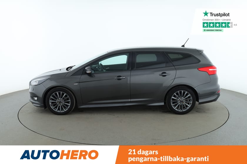 Bild 2 av Ford Focus Kombi 1.0 ST-Line / Rattvärme, CarPlay