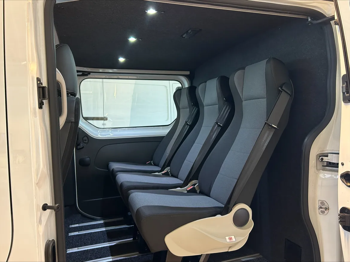 Renault Trafic Skåpbil