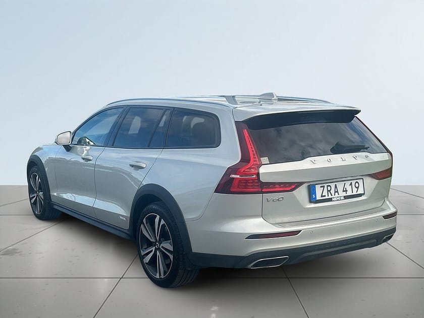 Bild 5 av Volvo V60 Cross Country D4 AWD Advanced SE II Drag Navi Backkamera CarPlay S&V