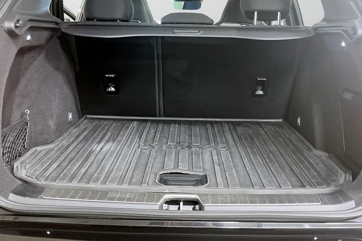 Lynk & Co 01 PHEV