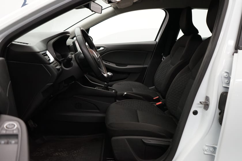 Bild 5 av Renault Clio TCe 90 Equilibre II 5-d, Navigation