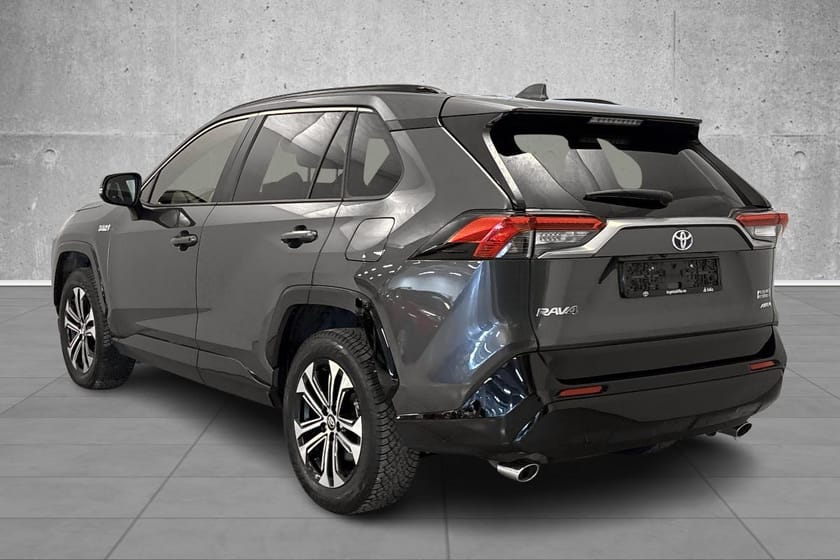 Bilde 3 av Toyota RAV4 Plug-in Hybrid Active Tech/KAMPANJE-RENTE 2,95% MED 20% EK/