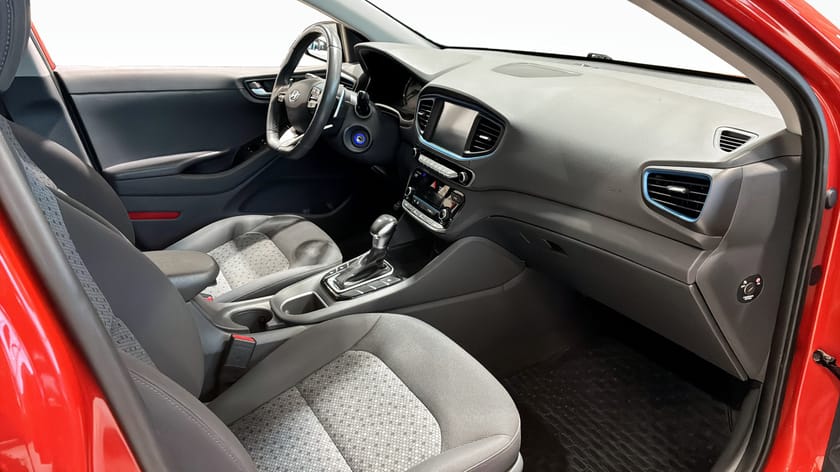 Bild 3 av Hyundai Ioniq Plug-in 1.6 +