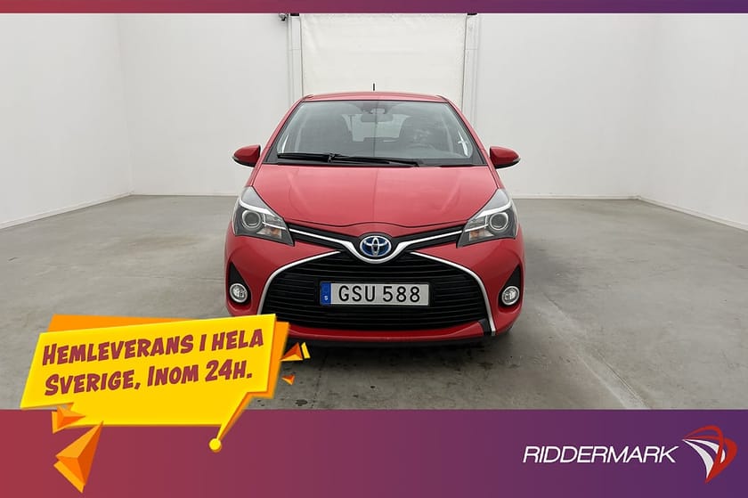 Bild 2 av Toyota Yaris Hybrid e-CVT Active Kamera Låg skatt 0.36 L/Mil