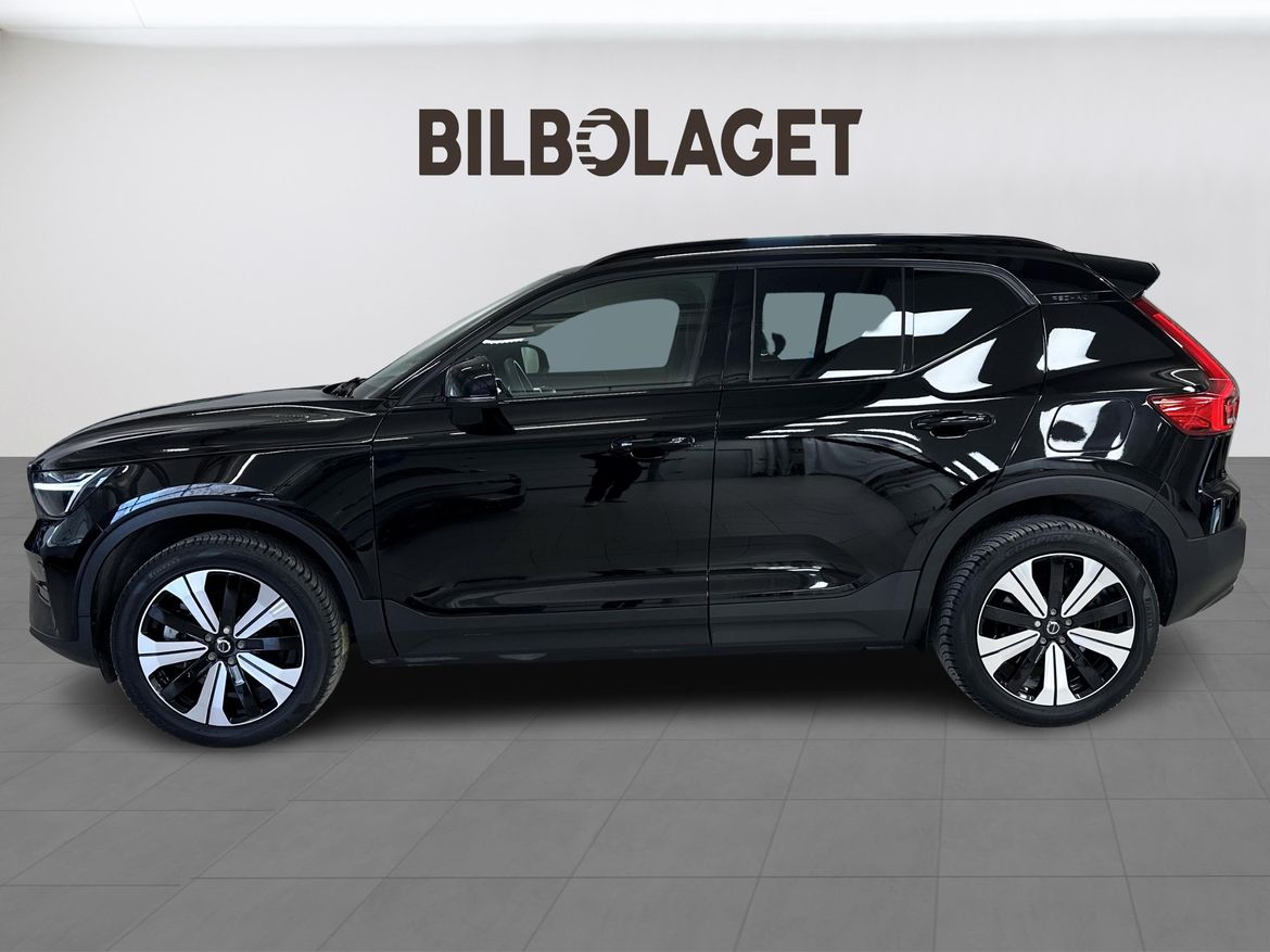 Volvo XC40 2023 - miniatyr 2