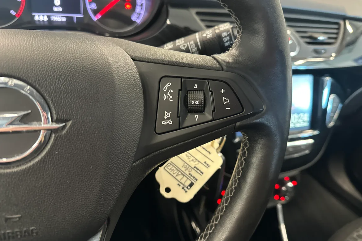 picture of a car