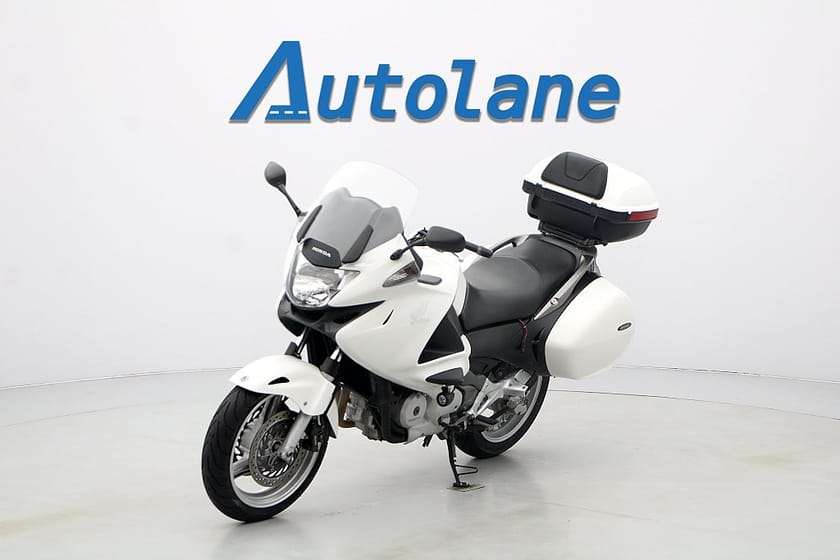 Bild 4 av Honda Powersports NT700VA Deauville Deauville*  *ABS, Nya Däck, Värmehandtag