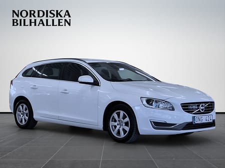 Volvo V60 D4 Momentum Dragkrok Värmare Kamrem bytt 2023-08