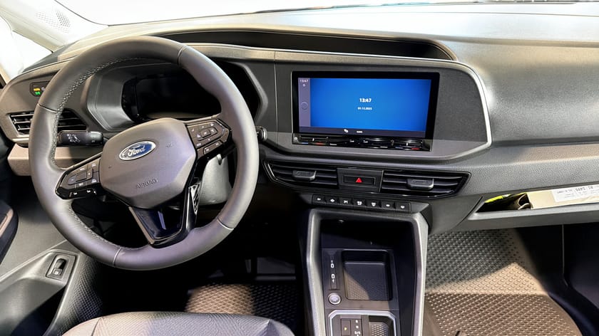 Bild 4 av Ford Transit Connect Trend 1.5 L1 PHEV 150hk