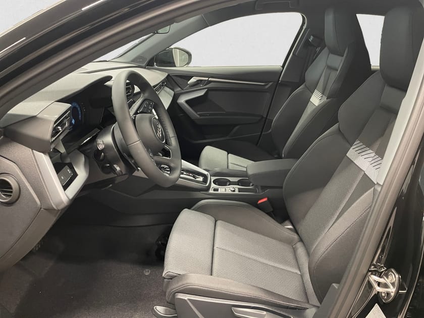 Bild 5 av Audi A3 Sportback 45 TFSI e 200 KW S TRONIC S LINE