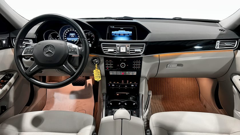Bild 4 av Mercedes-Benz E 350 BlueTEC / Airmatic / Multikonturstolar
