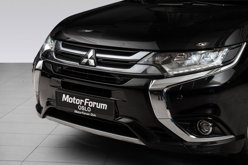Bilde 5 av Mitsubishi Outlander PHEV 4x4|360° kamera | Adaptiv cruise | Skinn | Hengerfeste