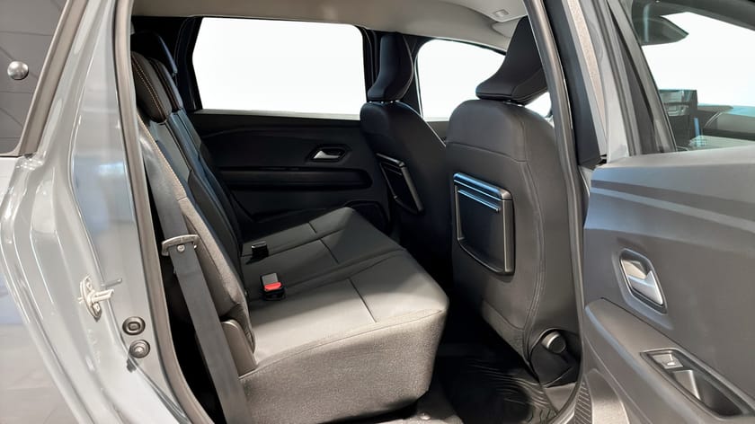Bild 5 av Dacia Jogger 7-sätes EXTREME TCE 110 7-SITS // Privatleasing fr. 2790 kr/mån***
