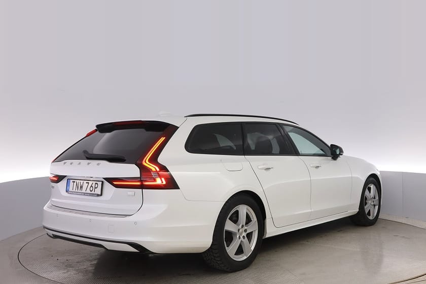 Bild 4 av Volvo V90 Recharge T6 AWD R-Design V-HJUL MOMS