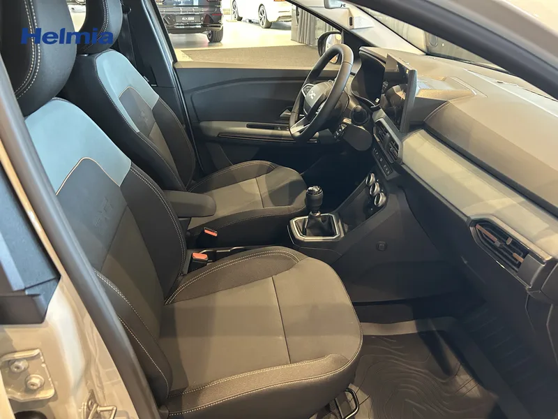 Bild 12 av 17 – Dacia Jogger 7-sätes TCe 110 extreme 7 platser