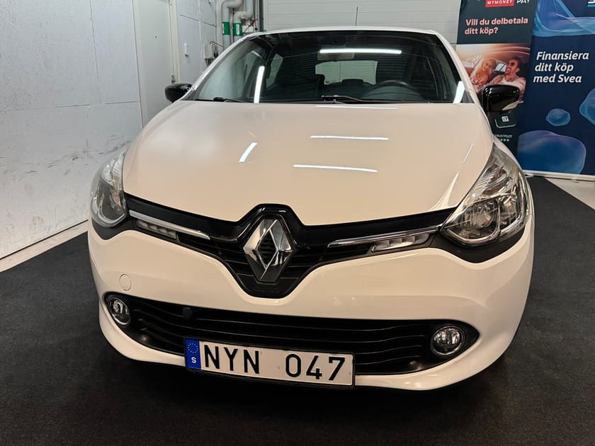Bild 4 av Renault Clio 0.9 TCe 90hk|NYBES|SoV|MoV|