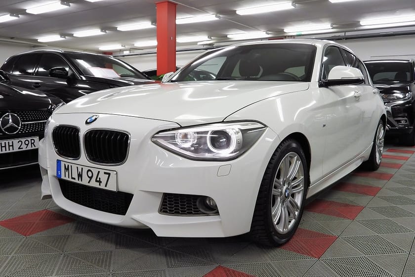 Bild 1 av BMW 120d 120 5-dörrars Steptronic M Sport SoV Hjul Ränta fr 1.95%