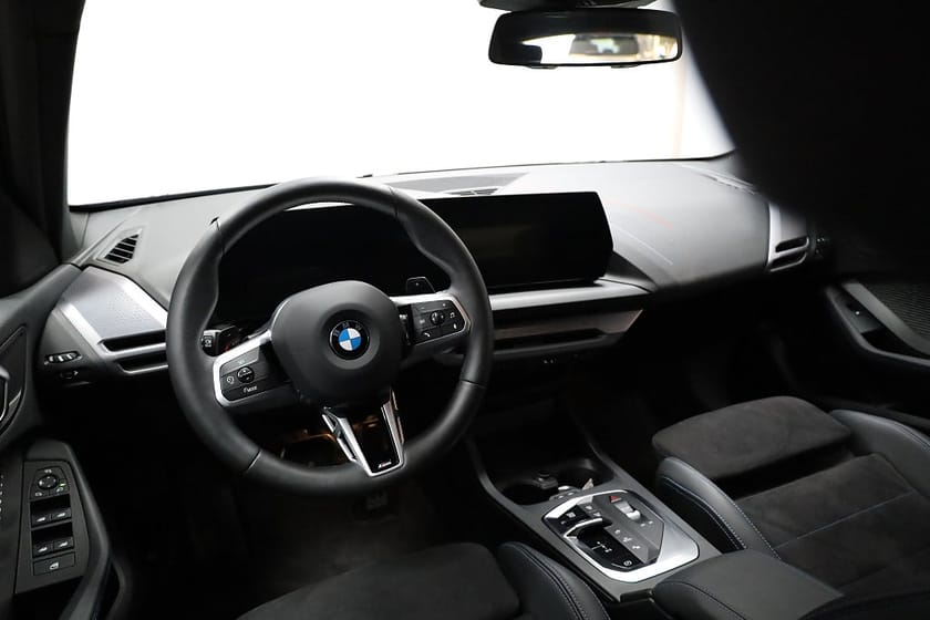 Bild 2 av BMW 120 M Sport | Rattvärme| Backkamera | Navigation | 18"