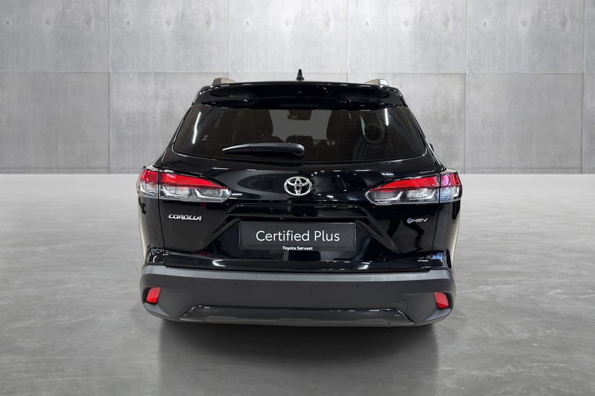 Bilde 4 av Toyota Corolla Cross Hybrid AWD-i 2.0 Bensin Automat Active Tech