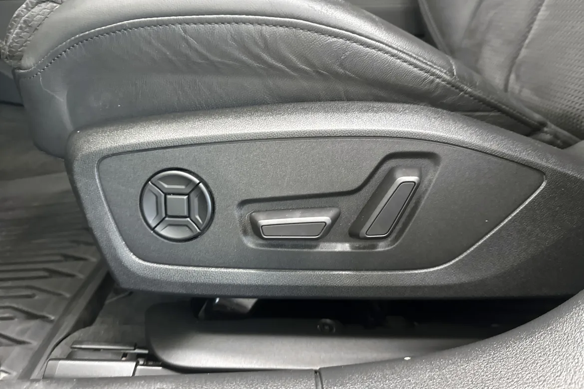 picture of a car