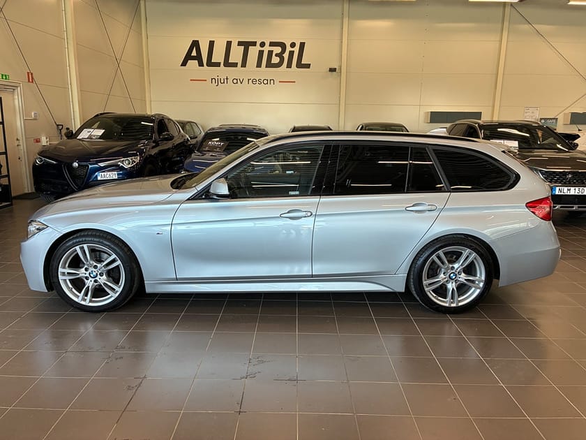 Bild 2 av BMW 320i Touring 320 Steptronic M Sport Navi/Drag/Läder/PDC