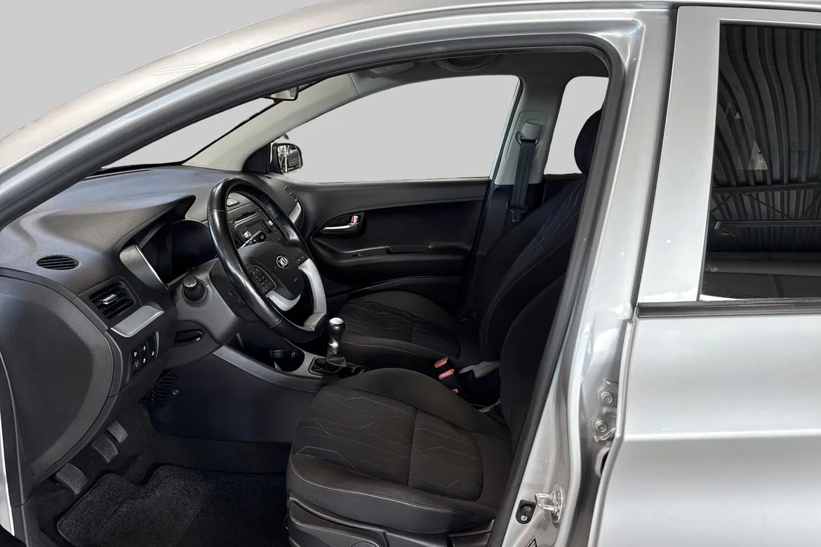 picture of a car
