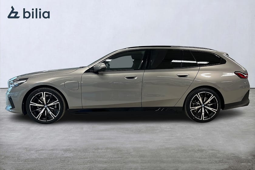 Bild 3 av BMW 530e xDrive Touring M-sport Business | DEMOBIL | Drag