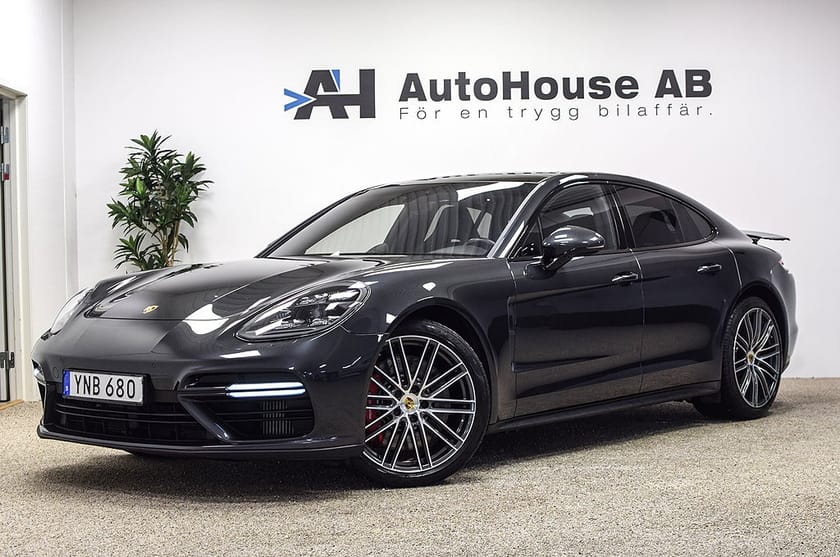 Bild 1 av Porsche Panamera Turbo Sport Chrono PDLS+ Glastak Svensksåld