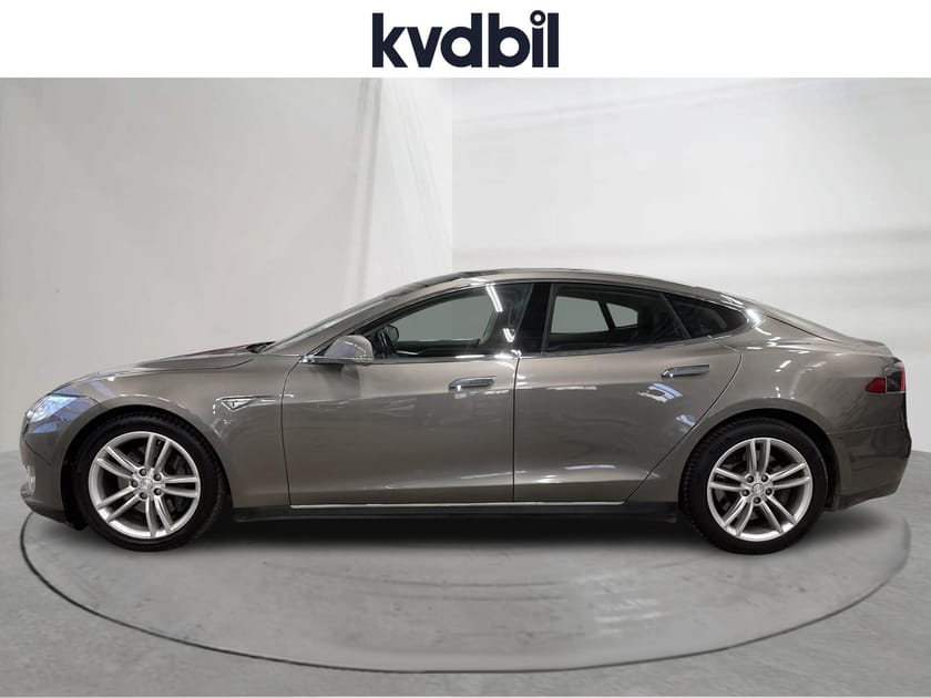 Bild 2 av Tesla Model S 70D Autopilot för motorväg Läder Panorama