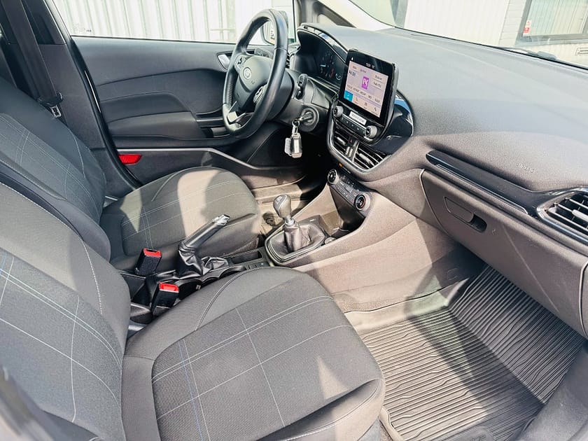 Bild 5 av Ford Fiesta 1.0 ECOBOOST 5-D TREND / CARPLAY / 7200Mil