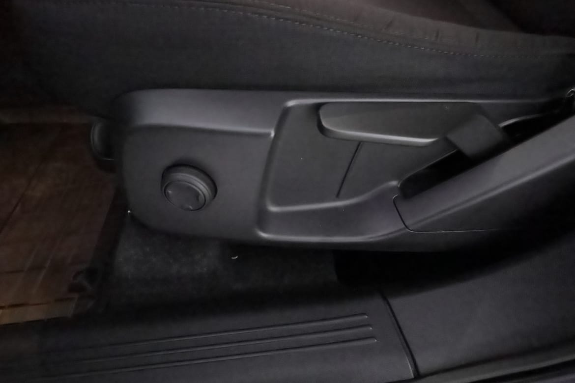 Volvo XC40 2019 - miniatyr 17
