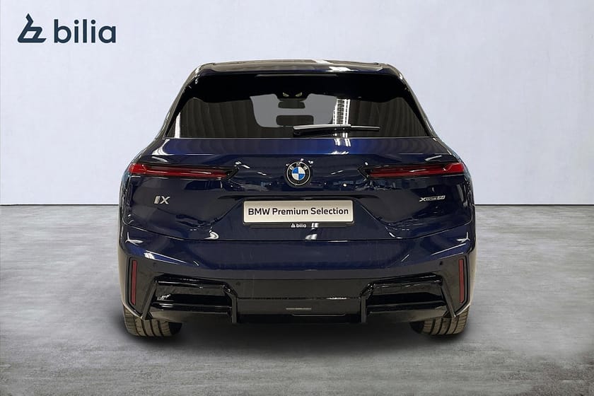 Bild 4 av BMW iX xDrive60 xDrive 60 M-Sport | DEMOBIL | Drag | H&K | Head-Up