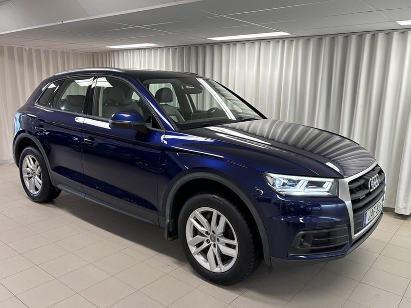 Bild 1 av Audi Q5 TFSI quattro S Tronic 252HK Drag/Värmare