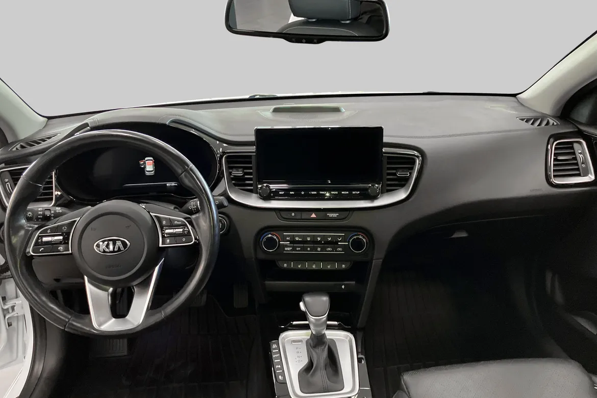 picture of a car