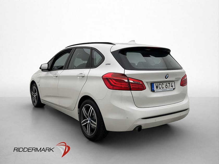 Bild 5 av BMW 225xe Active Tourer Sport line HUD Adaptiv-Fart Navi