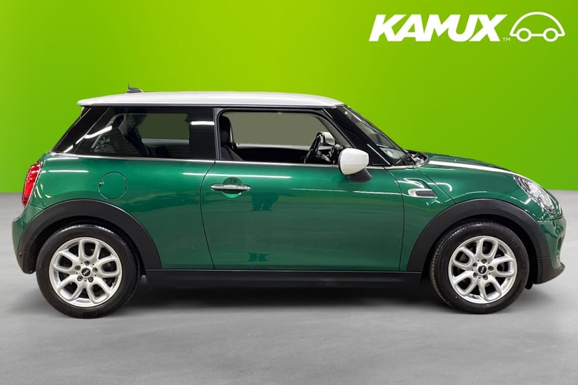Bild 2 av MINI Cooper Pepper 3d II LCI Excitment Pack Keyless-GO PDC