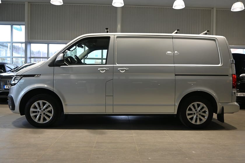 Bild 2 av Volkswagen Transporter T30 2.0 TDI 150hk V-inredd Värmare Drag LED