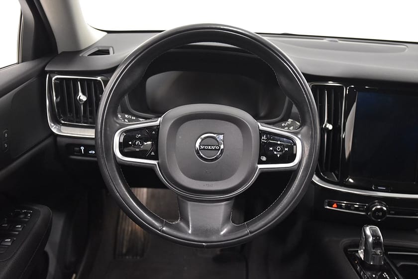 Bild 2 av Volvo V60 Recharge T8 AWD Inscription Pano P-värm VOC Drag
