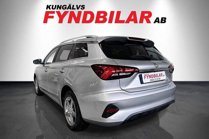 Bild 4 av MG 5 Standard Range SW Range, Skinn, 360 kamera