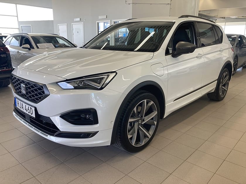 Bild 2 av SEAT Tarraco PHEV 1,4 e-hybrid FR 245HK DSG Drag Nav Elbaklucka