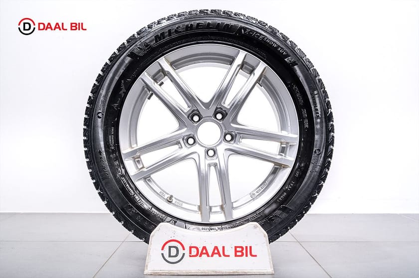 Bild 4 av Mercedes-Benz EQA 250 69,7 kWh 190HK DRAG P-VÄRM B-KAM NAVI