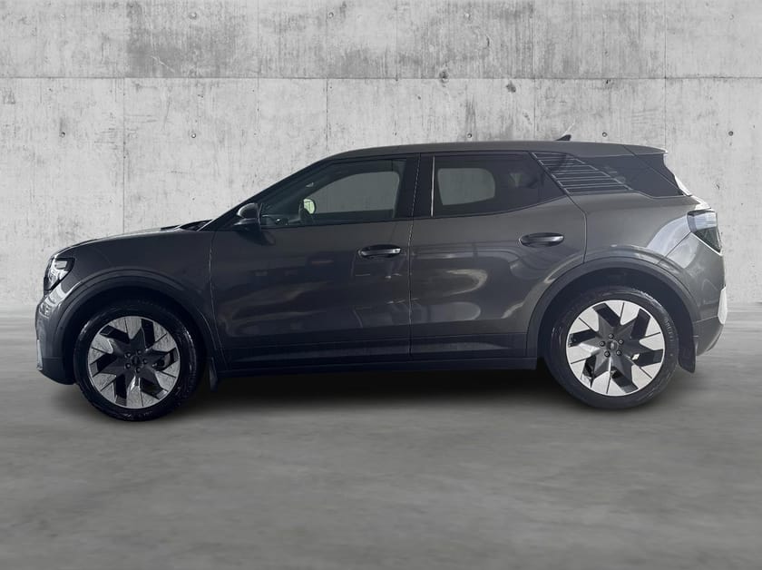 Bilde 2 av Ford Explorer EV Extended Range AWD Premium AWD/ Krok/ B&O/ Varmepumpe/ Glasstak++