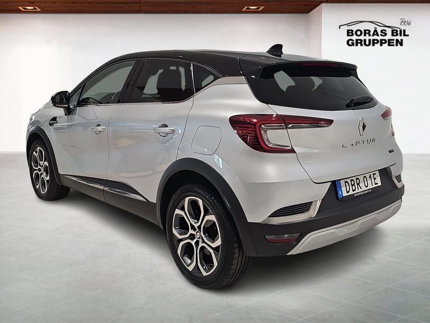 Bild 2 av Renault Captur E-TECH Plugin-Hybrid 160 Techno