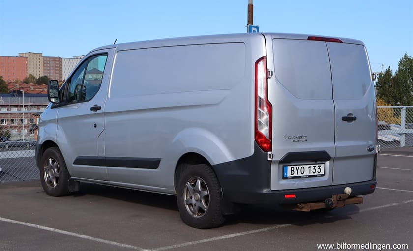 Bild 3 av Ford Transit Custom 270 2.2 TDCi Manuell Drag Värmare