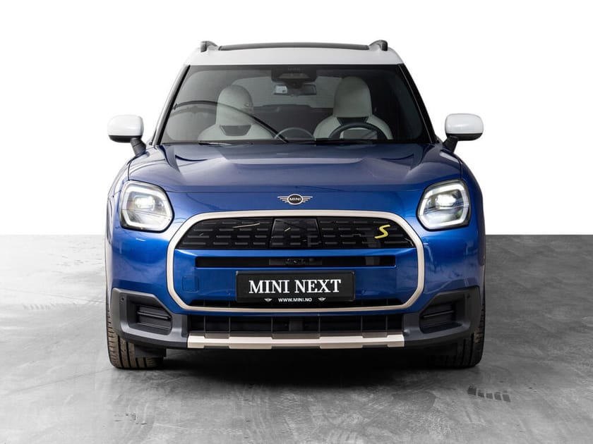 Bilde 2 av MINI Countryman SE ALL4 Favoured Trim - Package XL + V-hjul