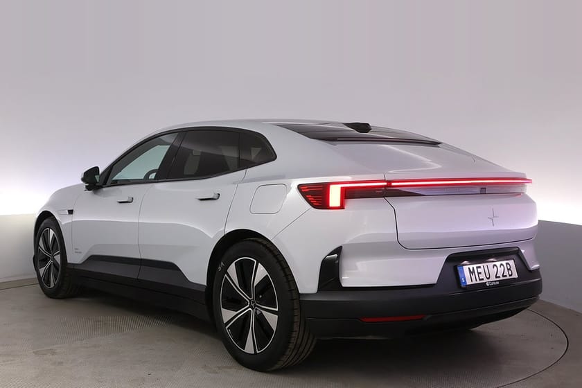 Bild 4 av Polestar 4 Long Range Single Motor Plus Pano BLIS HK HUD 360